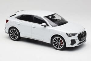 Audi RS Q3 F3 Sportback Glacier White Metallic Minichamps 1:18 155018105 Kovina – slika 4 od 6
