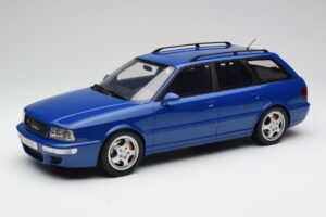 Audi RS2 B4 Avant Moder Otto 1:12 G075 Smola