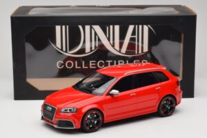 Audi RS3 8P Sportback Rdeč DNA 1:18 DNA000056 Smola – slika 6 od 6