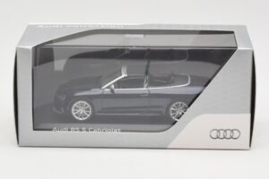 Audi RS5 B8 Kabriolet Estoril Blue Minichamps 1:43 5011215313 Kovina – slika 4 od 4