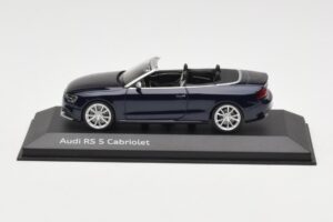 Audi RS5 B8 Kabriolet Estoril Blue Minichamps 1:43 5011215313 Kovina