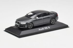 Audi RS6 C6 Daytona Grey Minichamps 1:43 5010810123 Kovina – slika 2 od 4