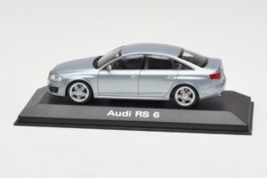Audi RS6 C6 Monza Silver Minichamps 1:43 5010810113 Kovina