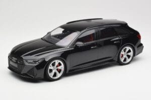 Audi RS6 C8 Avant Black Metallic Minichamps 1:18 155018014 Kovina