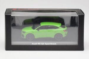 Audi RSQ3 F3 Sportback Zelen Minichamps 1:43 5012013631 Kovina – slika 4 od 4