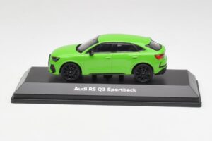 Audi RSQ3 F3 Sportback Zelen Minichamps 1:43 5012013631 Kovina