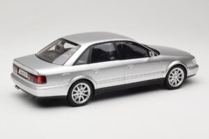 Audi S4 C4 4.2 V8 Crystal Silver Otto 1:18 OT464 Smola – slika 2 od 6