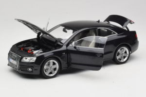 Audi S5 B8 Coupe Črn Norev 1:18 188360 Kovina – slika 2 od 8