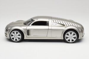 Audi Rosemeyer Srebrna Maisto 1:18 31625 Kovina – slika 4 od 8