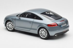 Audi TT 8J Condor Siv Minichamps 1:18 5010500415 Kovina – slika 7 od 8