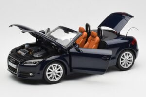 Audi TT 8J Roadster Globokomorski Moder Minichamps 1:18 5010500525 Kovina – slika 2 od 8