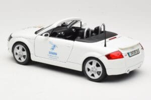 Audi TT 8N Kabriolet Bel Maisto 1:18 56065 Kovina – slika 7 od 8