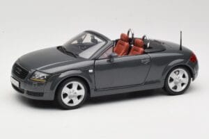Audi TT 8N Roadster Siv Maisto 1:18 50346 Kovina