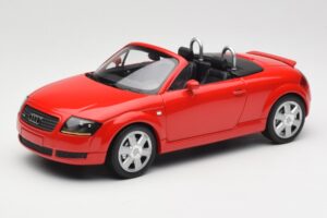 Audi TT 8N Roadster Rdeč Minichamps 1:18 155017032 Kovina