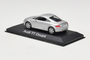 Audi TT 8N Srebrna Minichamps 1:43 5019800423 Kovina – slika 3 od 5