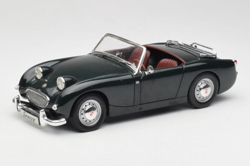 Austin-Healey Sprite Leaf Green Revell 1:18 08837 Kovina
