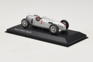 Auto Union Typ B #1 Srebrna Minichamps 1:43 5031300313 Kovina – slika 3 od 5