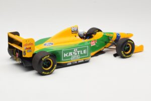 Benetton Ford B193B #5 R. Patrese 3rd Place British GP 1993 Minichamps 1:18 110930906 Kovina – slika 2 od 6