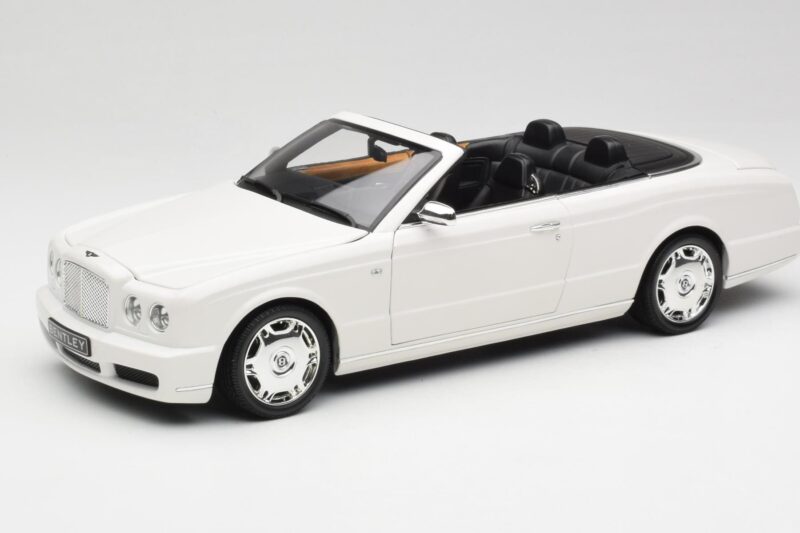 Bentley Azure Glacier White Minichamps 1:18 100139502 Kovina