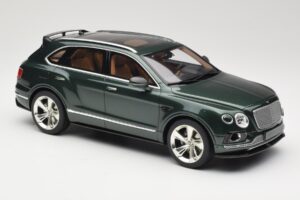Bentley Bentayga Styling Pack Zelena GT Spirit 1:18 GT133 Smola – slika 4 od 6