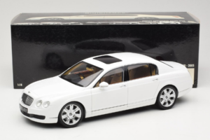 Bentley Continental Flying Spur Bel Minichamps 1:18 100139461 Kovina – slika 8 od 8