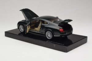 Bentley Continental GT British Racing Green Minichamps 1:18 BL570 Kovina – slika 5 od 8