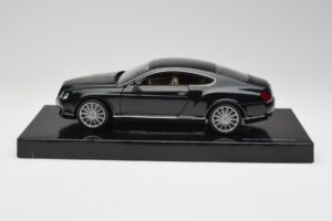 Bentley Continental GT Cumbrian Zelen Minichamps 1:18 103139623 Kovina – slika 4 od 8