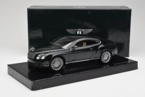 Bentley Continental GT Cumbrian Zelen Minichamps 1:18 103139623 Kovina – slika 8 od 8