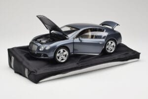 Bentley Continental GT Grey Metallic Minichamps 1:18 100139920 Kovina – slika 2 od 8