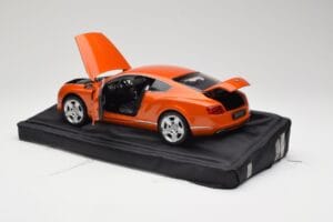 Bentley Continental GT Orange Metallic Minichamps 1:18 100139921 Kovina – slika 5 od 8