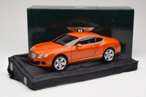 Bentley Continental GT Orange Metallic Minichamps 1:18 100139921 Kovina – slika 8 od 8