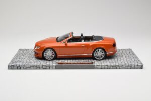 Bentley Continental GT Speed Kabriolet Orange Metallic Minichamps 1:18 107139430 Kovina – slika 3 od 6