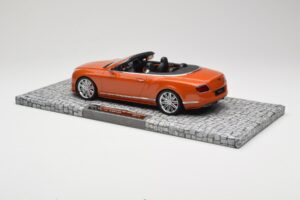 Bentley Continental GT Speed Kabriolet Orange Metallic Minichamps 1:18 107139430 Kovina – slika 5 od 6