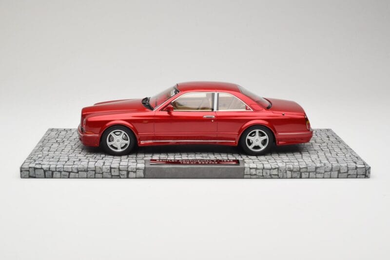 Bentley Continental R Red Metallic Minichamps 1:18 107139940 Kovina