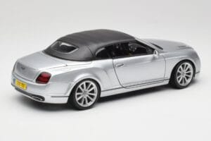 Bentley Continental Supersports Kabriolet 1. Generacija Srebrn Bburago 1:18 18-11037S Kovina – slika 3 od 8