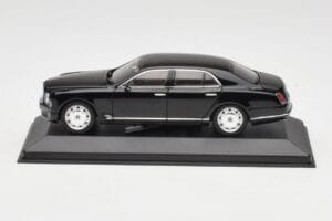 Bentley Mulsanne Črn Minichamps 1:43 436139900 Kovina