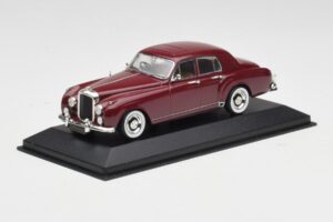 Bentley S1 Continental Flying Spur Kremna Minichamps 1:43 436139551 Kovina – slika 2 od 4