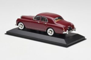 Bentley S1 Continental Flying Spur Kremna Minichamps 1:43 436139551 Kovina – slika 3 od 4