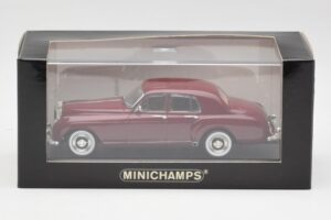 Bentley S1 Continental Flying Spur Kremna Minichamps 1:43 436139551 Kovina – slika 4 od 4