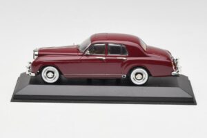 Bentley S1 Continental Flying Spur Kremna Minichamps 1:43 436139551 Kovina
