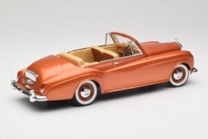 Bentley Type S2 Mulliner Kabriolet Tudor Oranžna Metalik Solido 1:18 8007 Kovina – slika 3 od 8