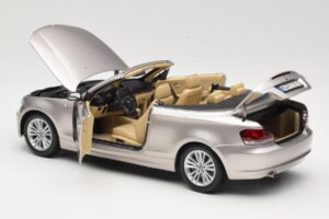 BMW 1 Series E88 Kabriolet Mineral Silver Metallic Kyosho 1:18 80430427020 Kovina – slika 5 od 8
