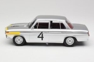 BMW 1800 TiSA #4 J. Ickx / J. van Ophem 24 Hours of Spa 1965 Winners Minichamps 1:18 107652504 Smola – slika 3 od 6