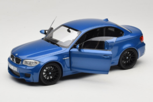 BMW 1M Coupe E82 Blue Metallic Minichamps 1:18 110020025 Kovina – slika 2 od 8
