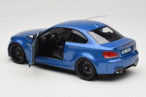 BMW 1M Coupe E82 Blue Metallic Minichamps 1:18 110020025 Kovina – slika 5 od 8