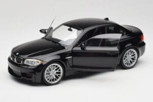BMW 1M Coupe E82 Black Metallic Minichamps 1:18 110020021 Kovina – slika 2 od 8