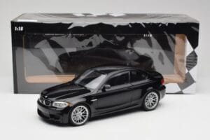 BMW 1M Coupe E82 Black Metallic Minichamps 1:18 110020021 Kovina – slika 8 od 8