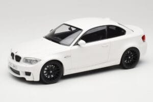 BMW 1M Coupe E82 Bel Minichamps 1:18 110020022 Kovina
