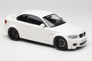 BMW 1M Coupe E82 Bel Minichamps 1:18 110020022 Kovina – slika 6 od 8