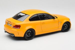 BMW 1M Coupe E82 Rumen Minichamps 1:18 110020026 Kovina – slika 3 od 8